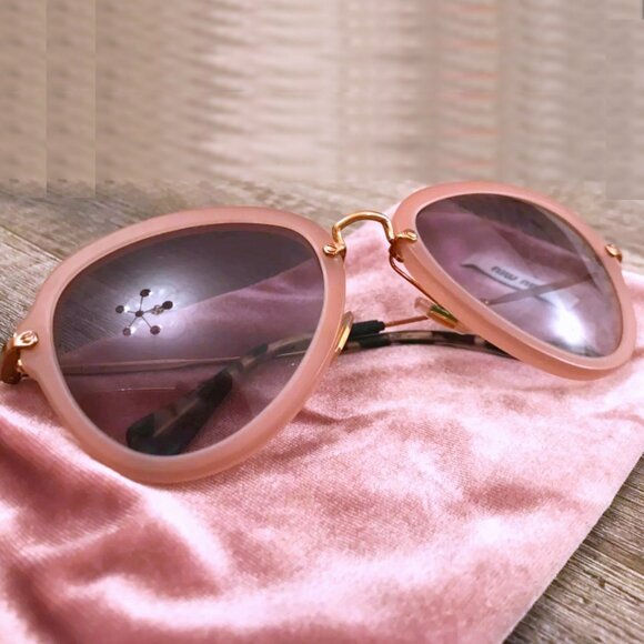 Authentic MIU MIU Occhiali Frames Orchidea Opaque Lenses SUNGLASSES + Bag & Case - Picture 6 of 10